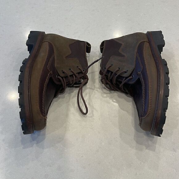 Cole Hann boys boots, size 5 1/2 excellent condition worn once. Leather. - Picture 5 of 8